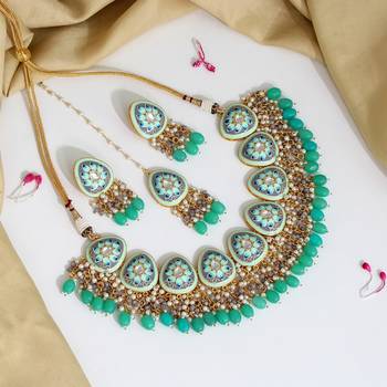 Grey necklace-sets 1