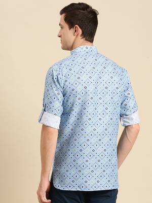 Sanwara Men Printed Cotton Rolled Up Sleeves Short Kurta PR_5 3