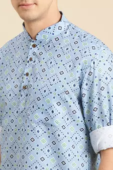 Sanwara Men Printed Cotton Rolled Up Sleeves Short Kurta PR_5