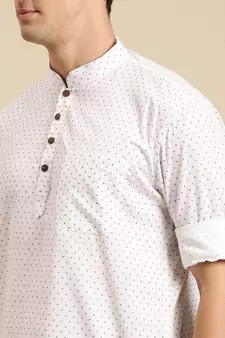 Sanwara Men Printed Cotton Rolled Up Sleeves Short Kurta PR_7