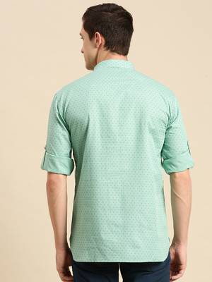 Sanwara Men Printed Cotton Rolled Up Sleeves Short Kurta PR_8 3