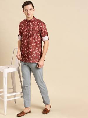 Sanwara Men Printed Cotton Rolled Up Sleeves Short Kurta PR_11 4