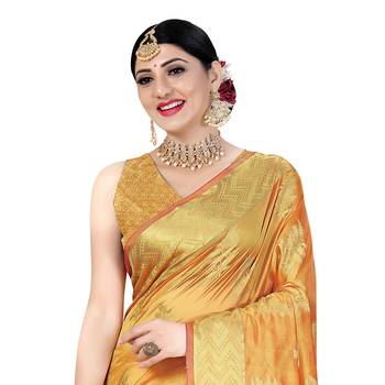 Yellow woven organza saree with blouse 3