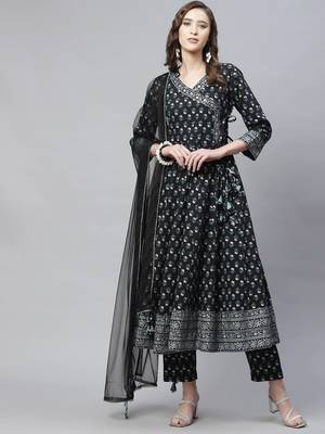 Black gotta patti cotton salwar 1