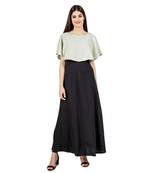 Green plain crepe maxi-dresses