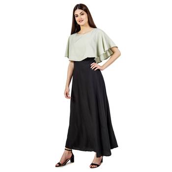 Green plain crepe maxi-dresses 3