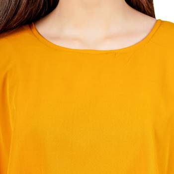 Yellow plain crepe maxi-dresses 4