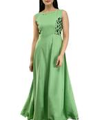 Green plain crepe maxi-dresses