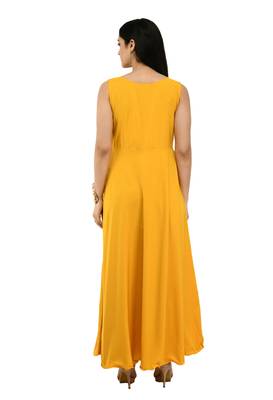 Yellow plain crepe maxi-dresses 2