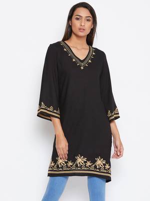 Sethi Daughters Women Black Color Embroidered Rayon Tunic 1