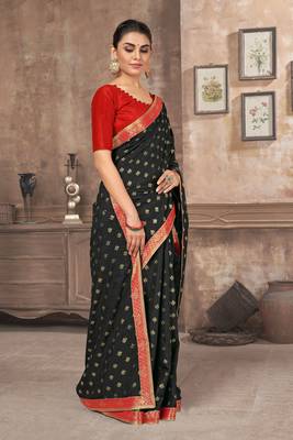 Black printed silk blend saree with blouse 3