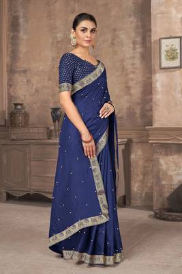 Dark Blue Embroidered Silk Blend Saree With Blouse 3
