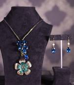 Blue necklace-sets