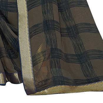 Grey printed georgette saree with blouse 3