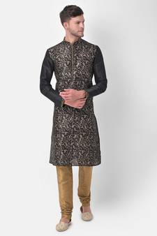 DEYANN Ethnic Motif Printed Kurta Churidar Set