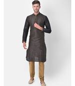 DEYANN Ethnic Motif Printed Kurta Churidar Set