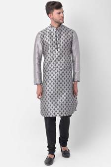 DEYANN Ethnic Motif Printed Kurta Churidar Set