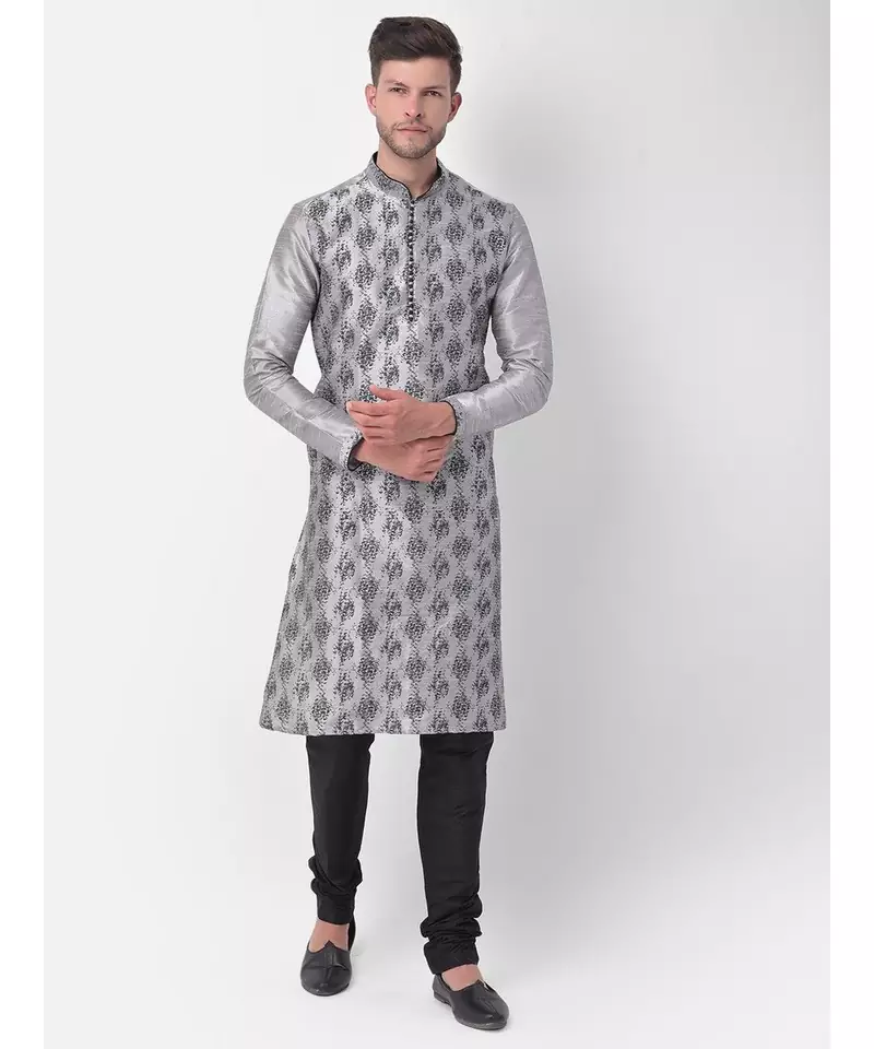 DEYANN Ethnic Motif Printed Kurta Churidar Set