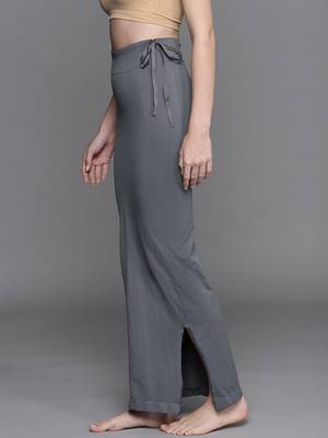 Charcoal Grey Solid Micro Fiber Saree Shapewear 3