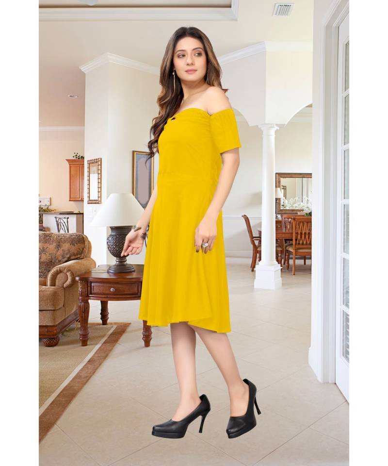 CLOTH BOOST Presenting Rayon printed Half Sleeve Yellow Kurti