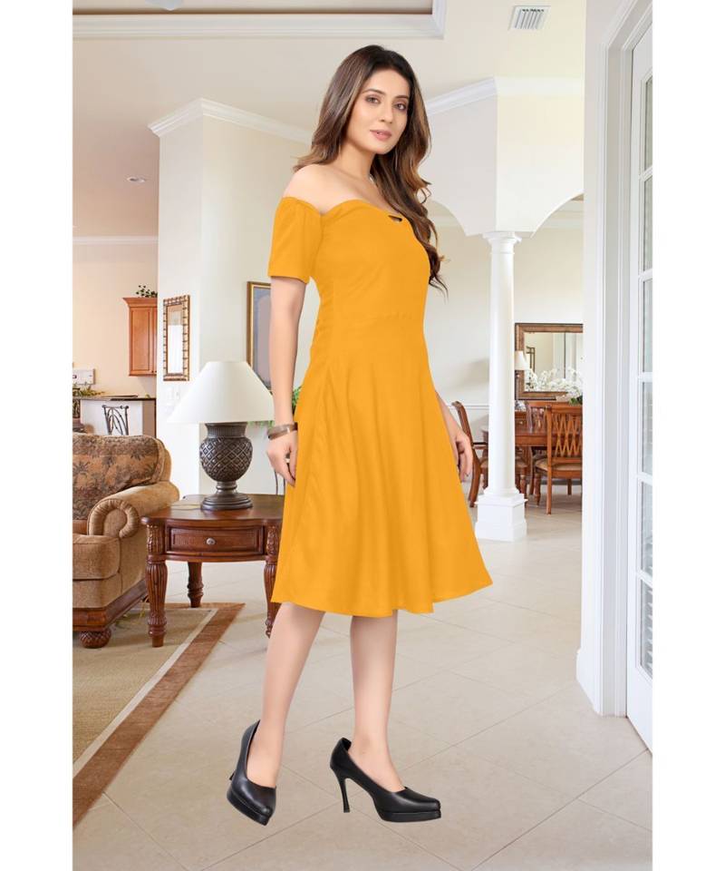 CLOTH BOOST Presenting Rayon printed Half Sleeve Orange Kurti