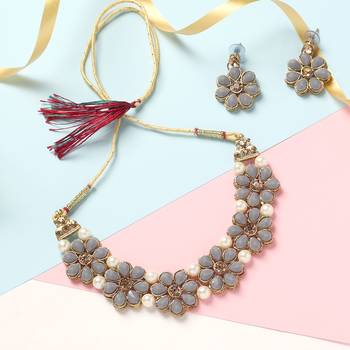Gold Plated Grey Flower Kundan Pearl Necklace with  Earring Traditional Jewellery Set for Women 1