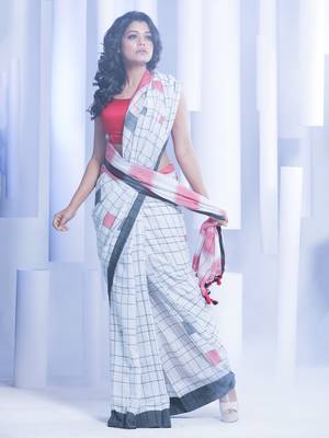 White hand woven pure cotton saree with blouse 2