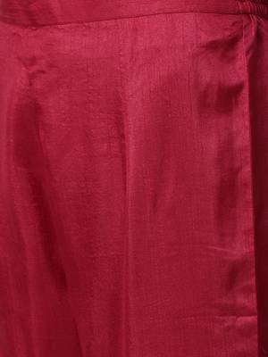 Indo Era Maroon Solid Straight Kurta Pant with Dupatta Sets 5