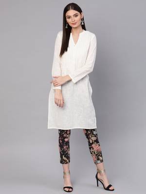 Indo Era White Solid Straight Kurtas 1