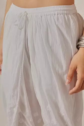 Hand Embroidered White Cotton Lucknowi Chikan Women Dhoti