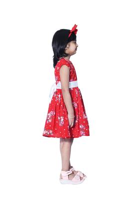 Baby Girl's Red Flower Desgin Round Neck Polycrepe Sleeveless Knee Length Dress(WLT-272_1-2 Years) 2