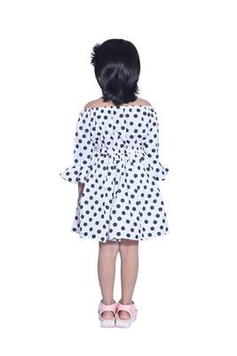 Baby Girl's White Polka Dot Off Shoulder Neck Polycrepe Sleeveless Knee Length Dress(WLT-273_1-2 Years) 4