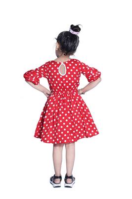Baby Girl's Red Polka Dot Round Neck Back Key Hole Polycrepe Sleeveless Knee Length Dress(WLT-287_1-2 Years) 3