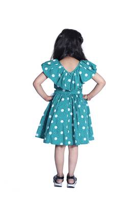 Baby Girl'sGreen Polka Dot V Neck Polycrepe Sleeveless Knee Length Dress(WLT-288_1-2 Years) 4