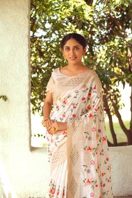 Blue woven linen saree with blouse 2