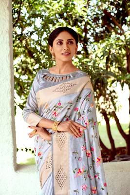 Grey woven linen saree with blouse 2