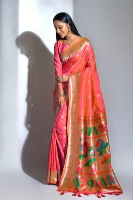Maroon woven kanchipuram silk saree with blouse 3