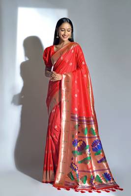 Yellow woven paithani silk saree with blouse 3