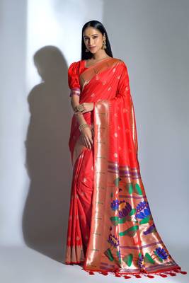 Yellow woven paithani silk saree with blouse 4