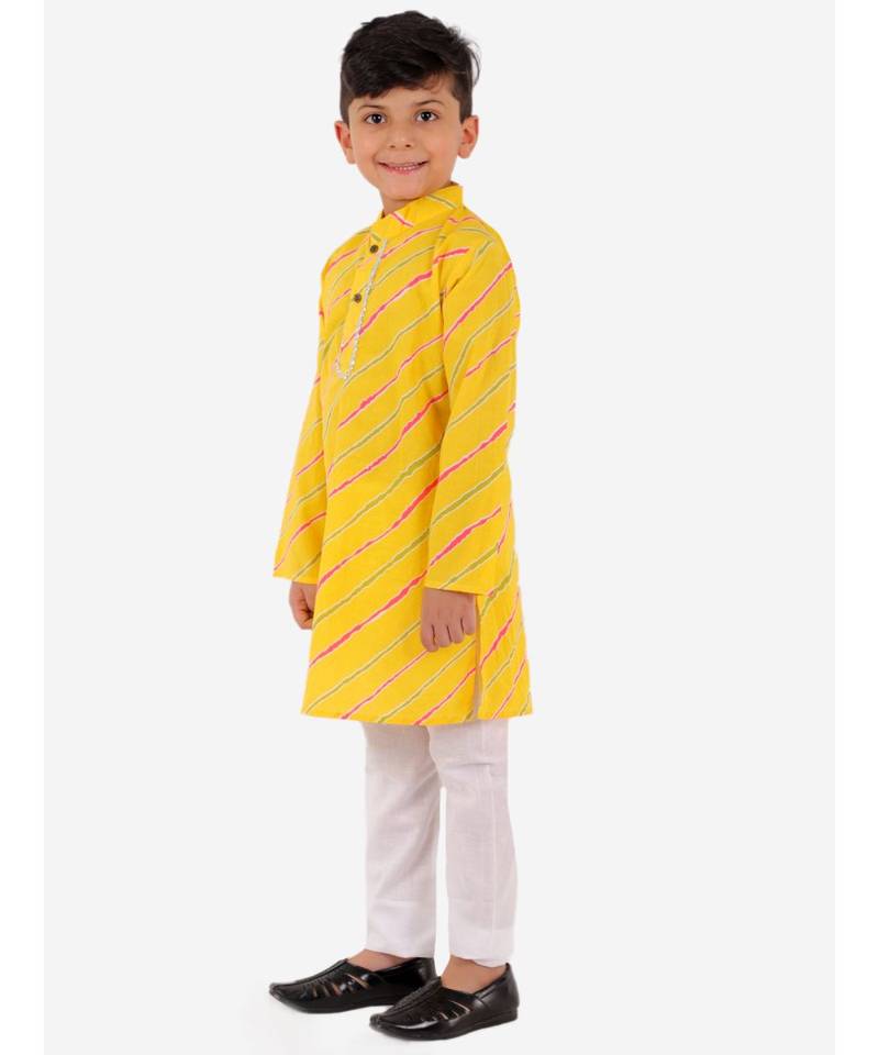 Yellow Leheriya Print Kurta Pajama Set.