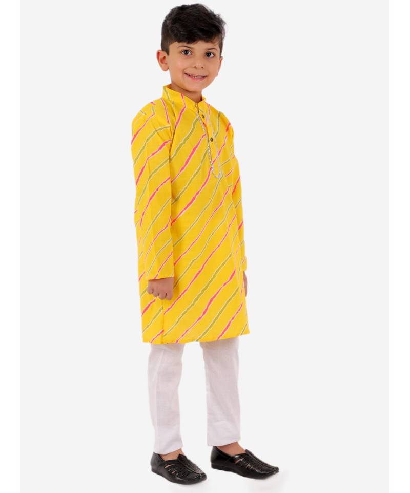 Yellow Leheriya Print Kurta Pajama Set.
