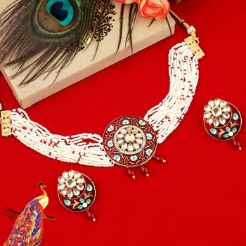 Red pearl chokers 2