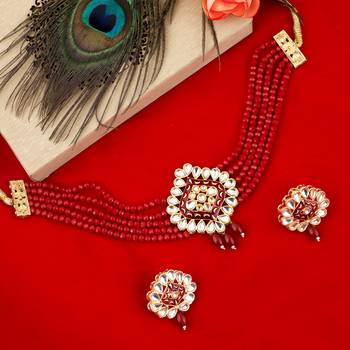 Red pearl chokers 2