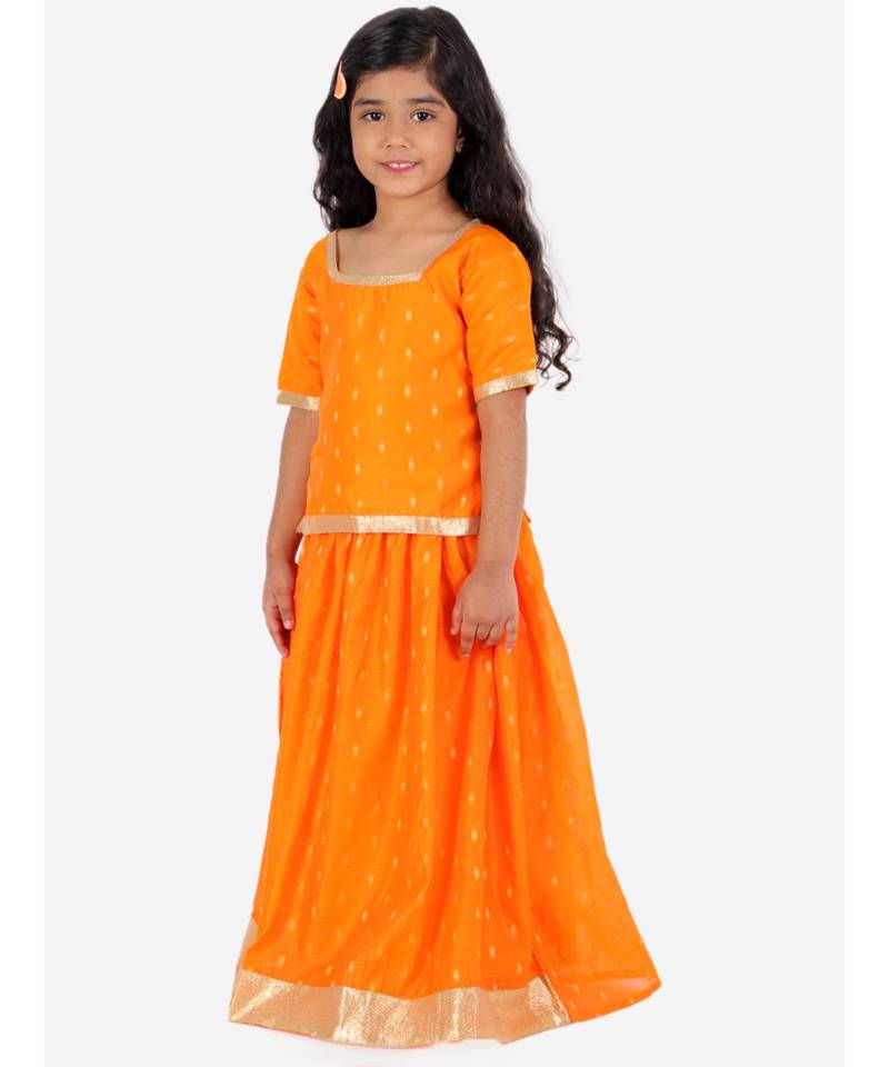 Gold Weave Jacquard Pavda Pattu