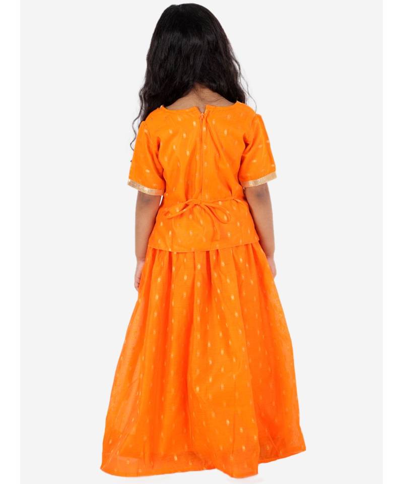 Gold Weave Jacquard Pavda Pattu