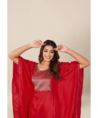 Red Dola Silk stitched   Kaaftan 4