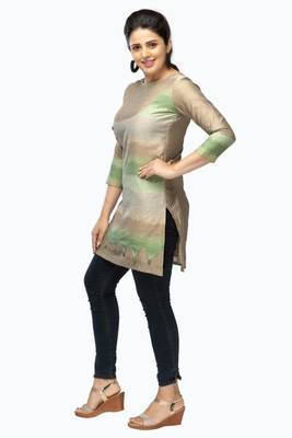 Brown printed viscose short-kurtis 2