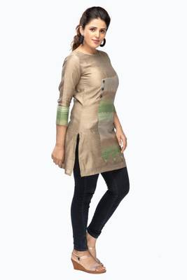 Brown printed viscose short-kurtis 3