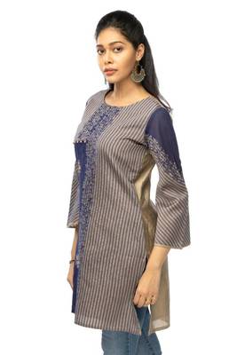 Blue printed viscose short-kurtis 3