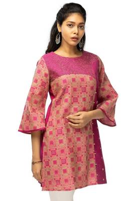 Dark-hot-pink printed viscose short-kurtis 3